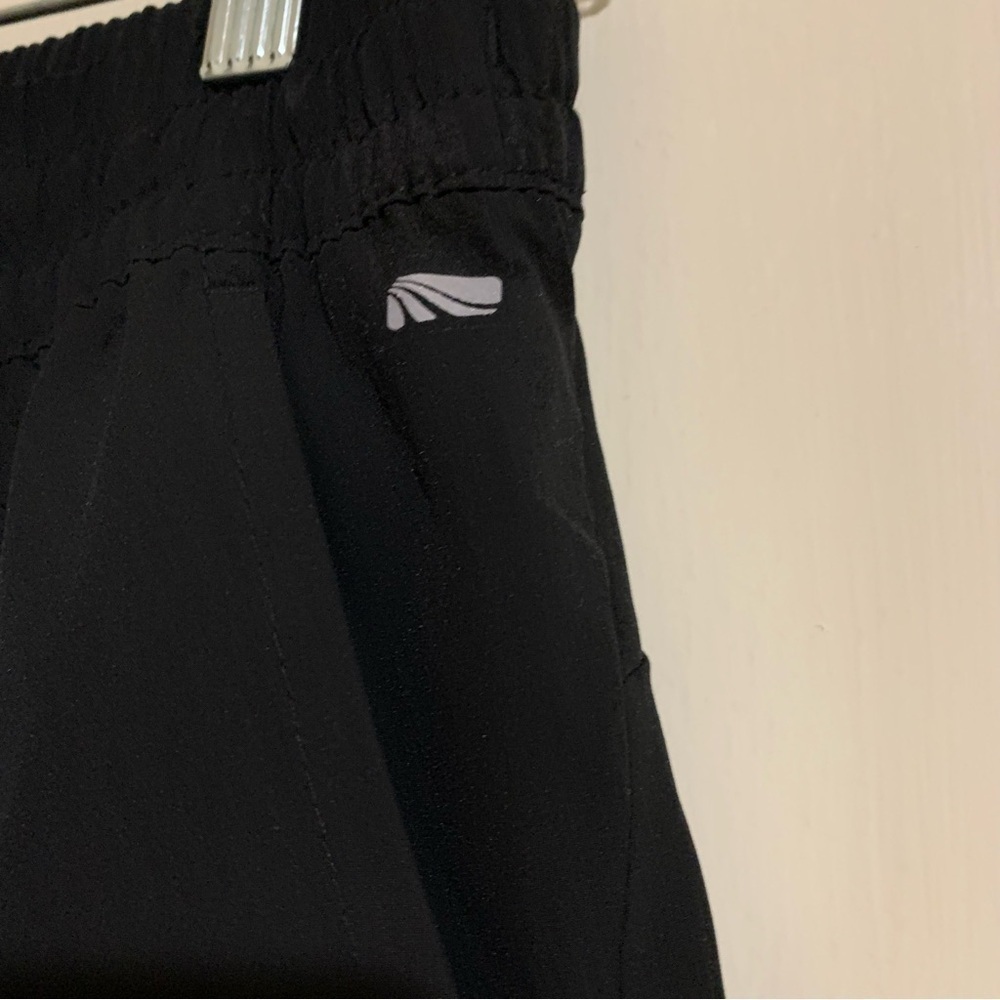 Marika Athletic Wear Drawstring Black Shorts with Pockets. Size Small - Picture 7 of 8